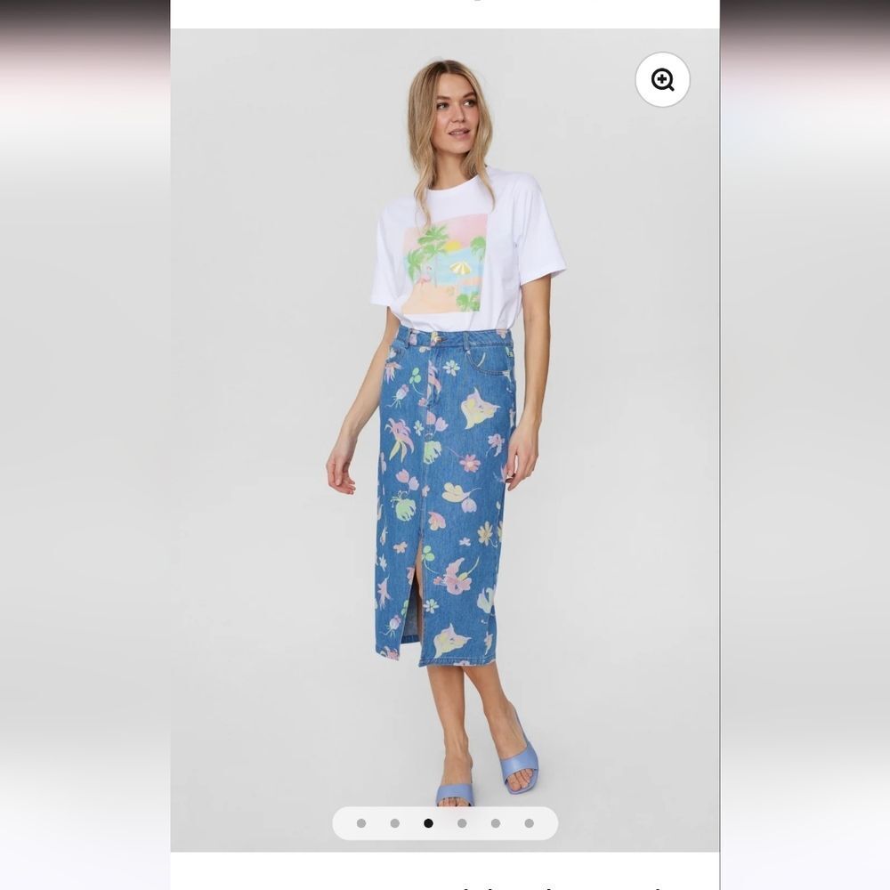 Numph Nubilly Denim Midi Skirt Light Blue Embroidered Size 36 NWT